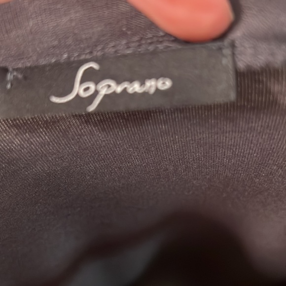 Soprano Grey long Sleeve Basic Tee - Picture 2 of 4